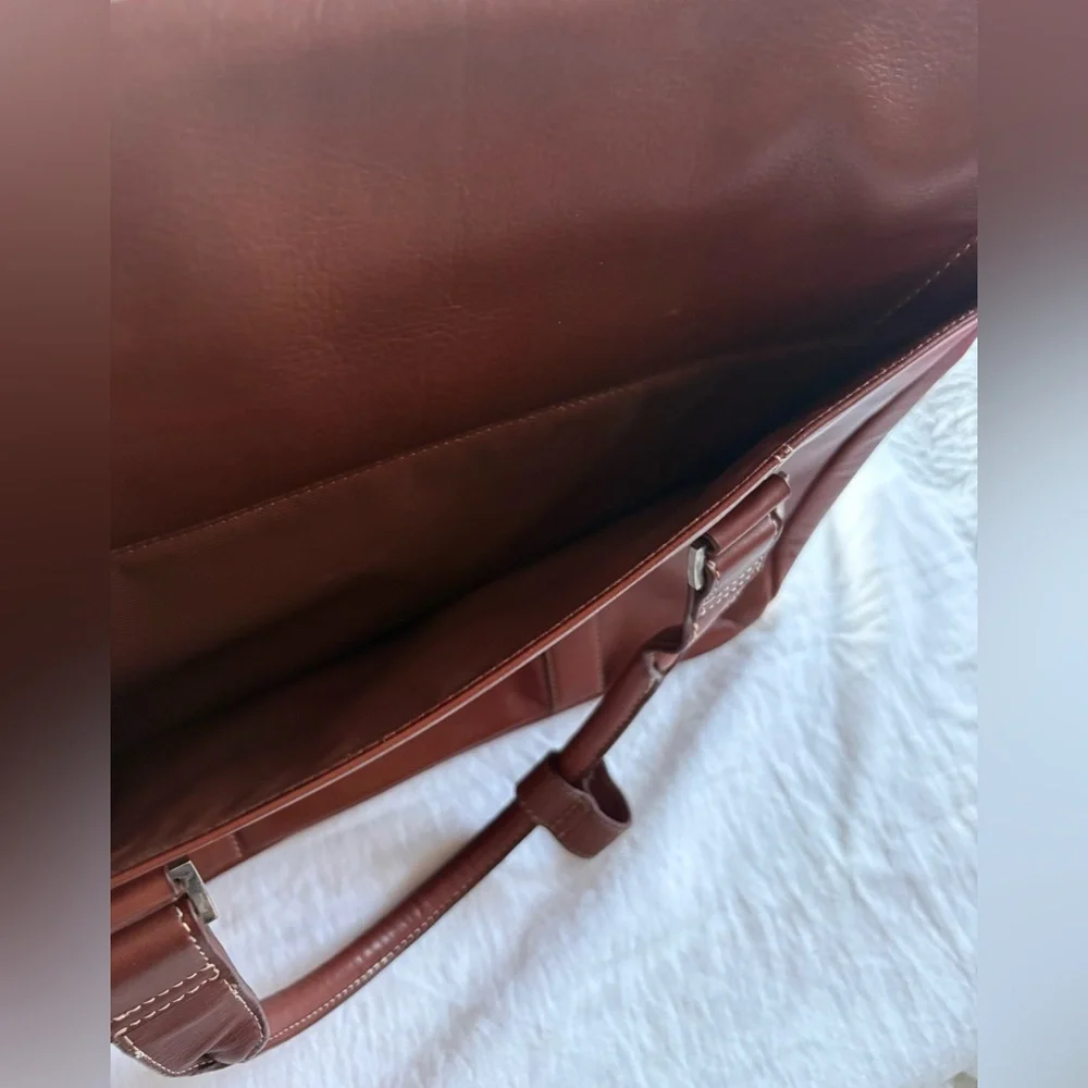 Osgoode Marley Leather Messenger Briefbag